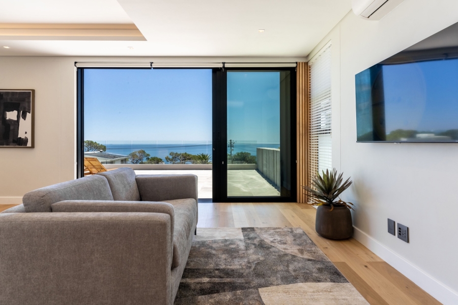 To Let 4 Bedroom Property for Rent in Camps Bay Western Cape